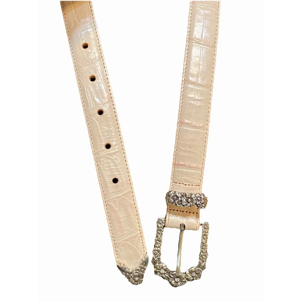 Brighton Pink Leather Vintage Belt With Silver Buckle Size ML/32 Western Girl